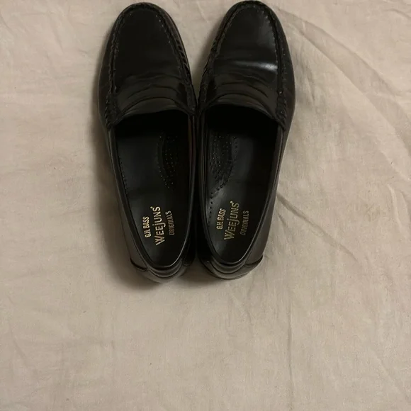 G.H. Bass & Co Black Leather Penny Loafers Flats - Picture 5 of 11